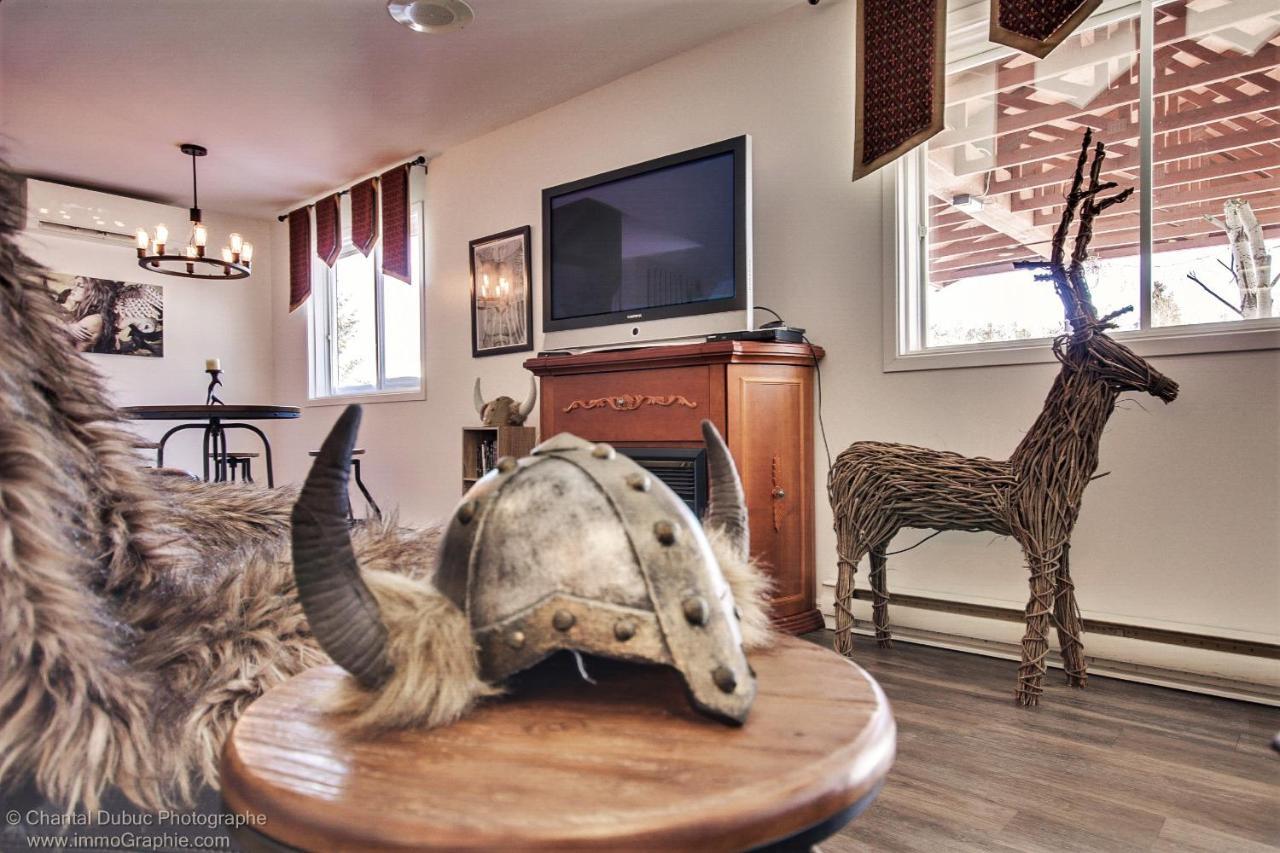 Auberge Motel Drakkar シャウィニガン エクステリア 写真
